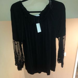 Plus size black top